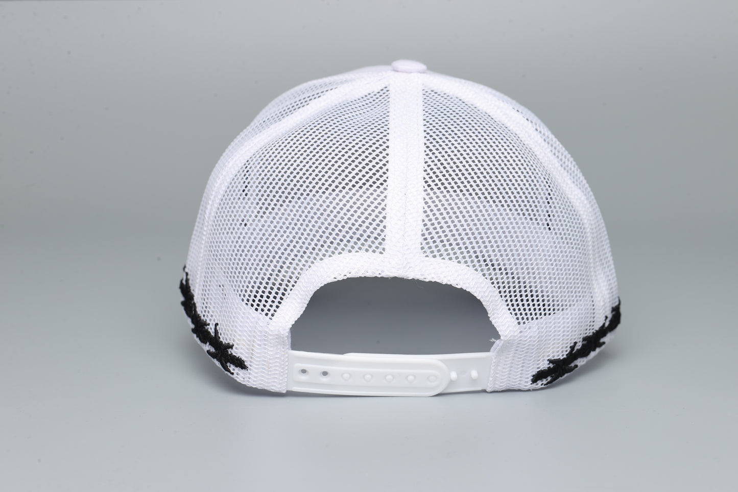 SH BONE LOGO HAT | WHITE