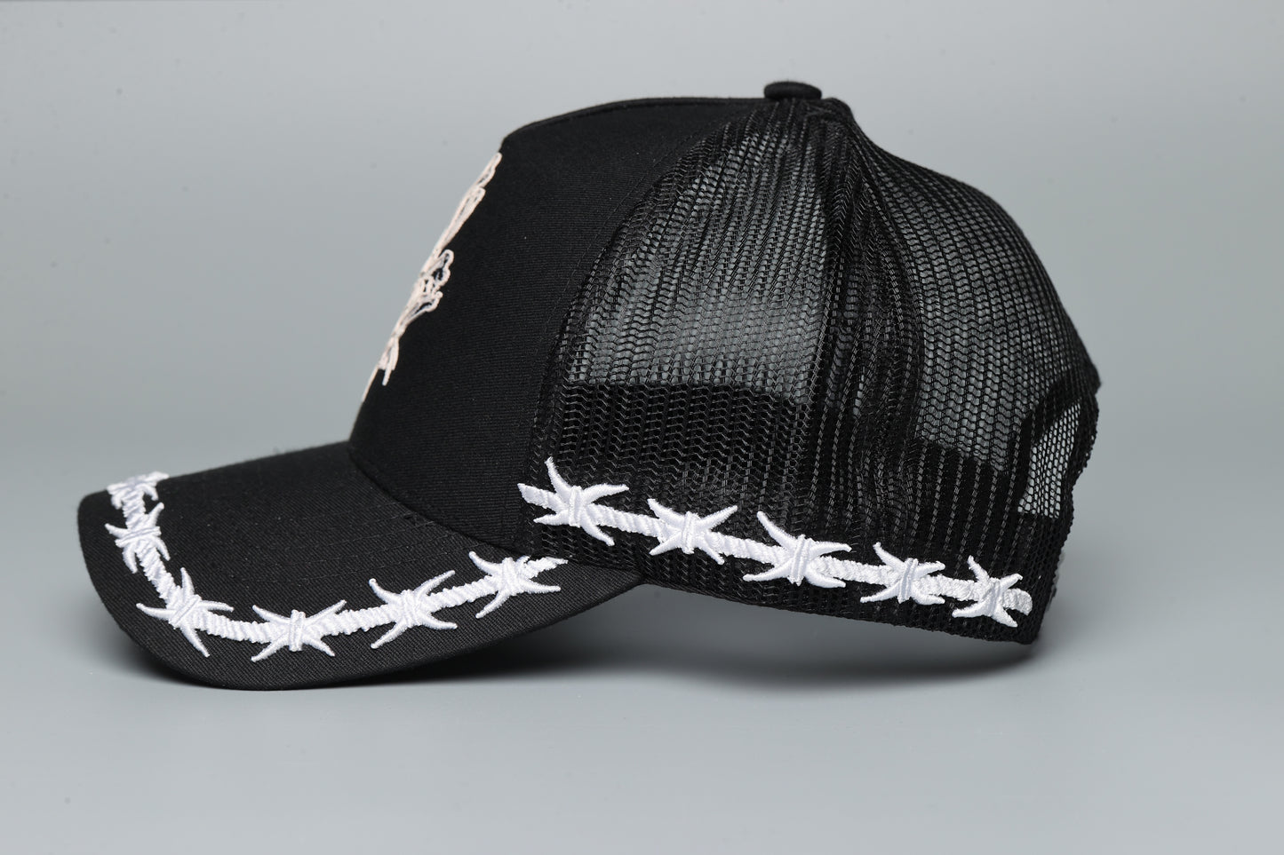 SH BONE LOGO HAT | BLACK