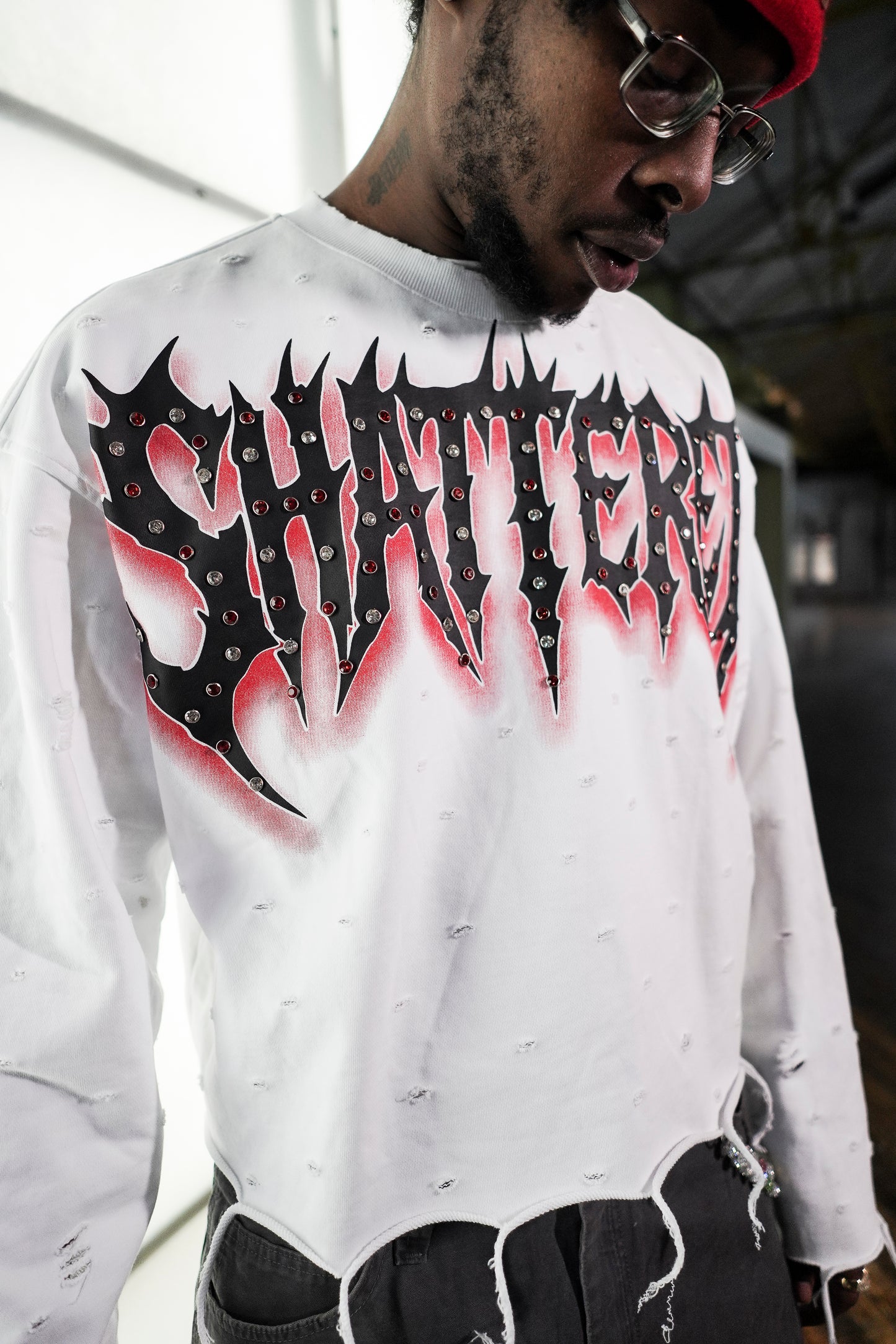 SHATTERED LOGO SWEATER | WHITE