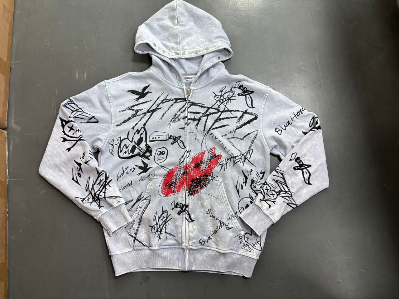 DOODLE HOODIE | GRAY