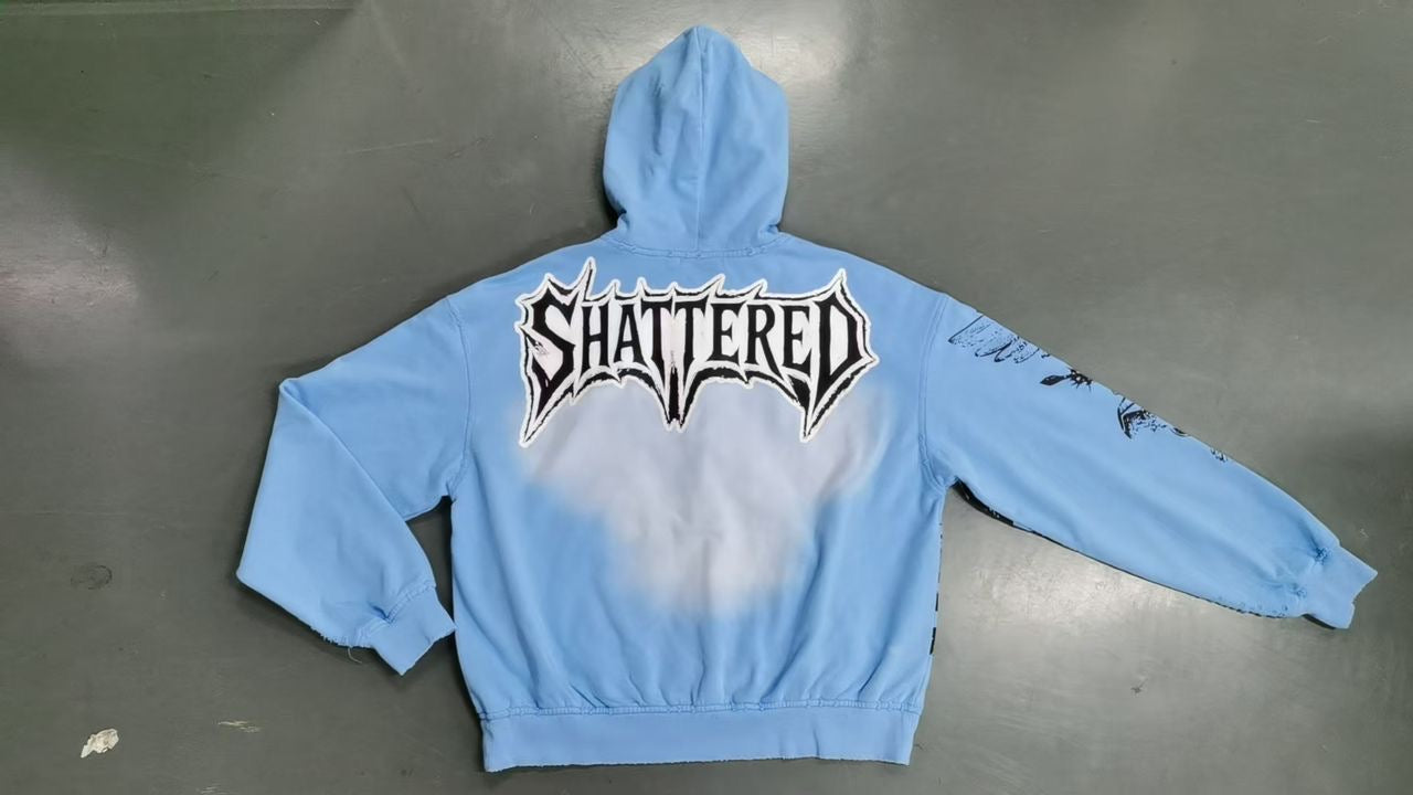 CATCHING FEELINGS HOODIE | BABY BLUE