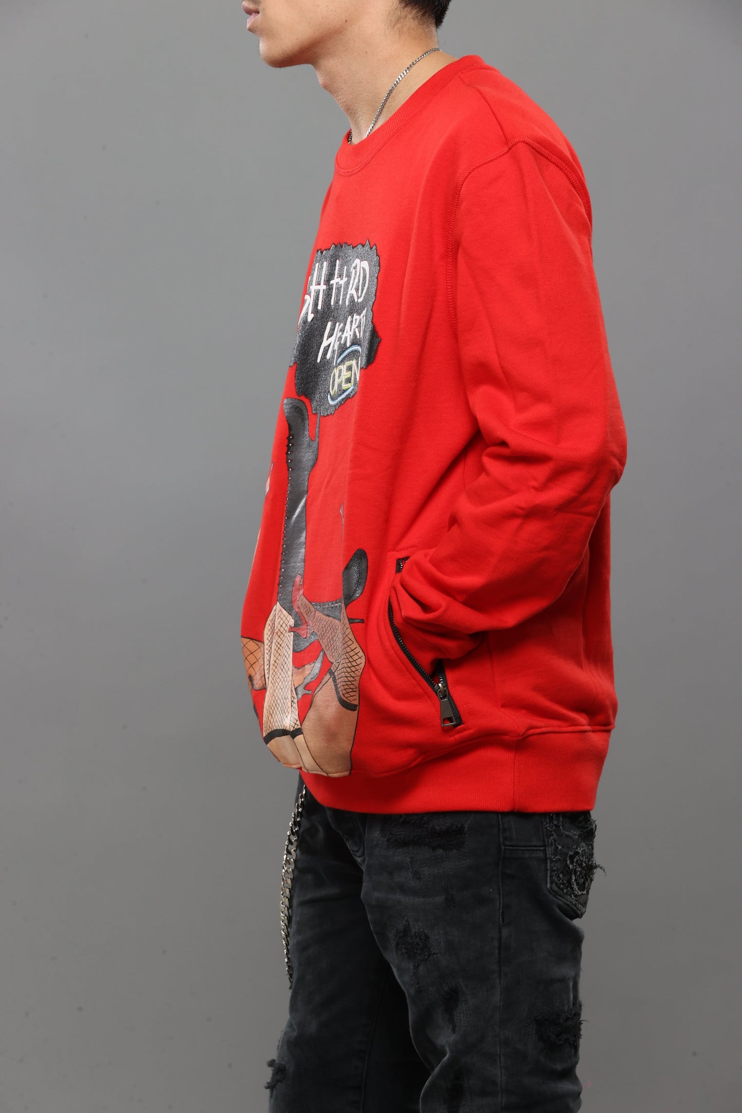 VIP SWEATSHIRT | RED